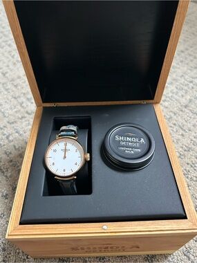 Shinola Canfield women’s watch with box and papers